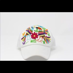 Otomi embroidered trucker hats